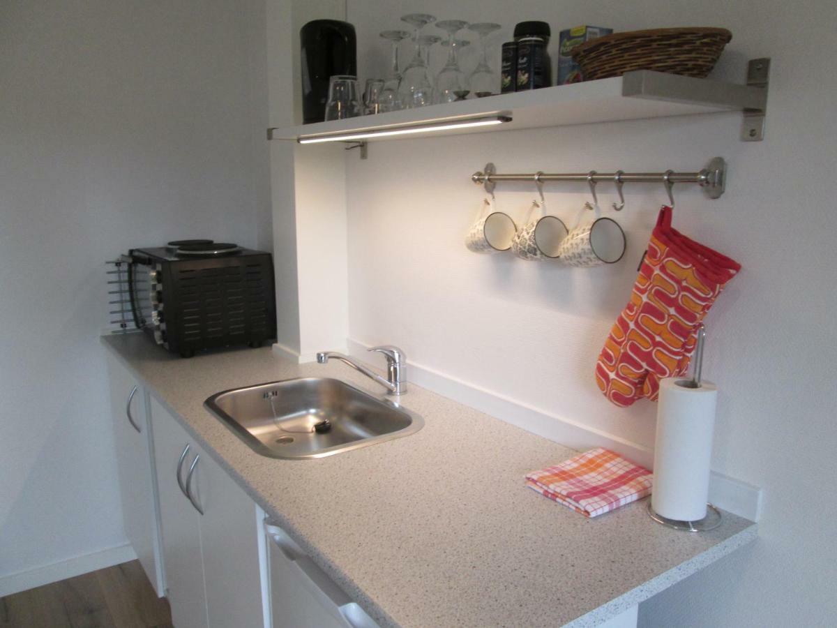 Hos Tina Bed & Breakfast รอสกิลด์ ภายนอก รูปภาพ