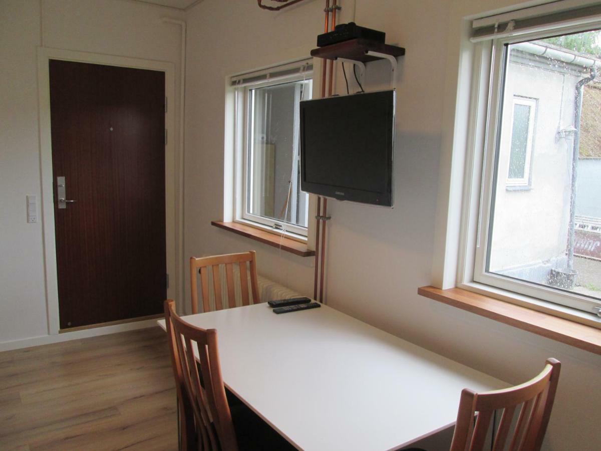 Hos Tina Bed & Breakfast รอสกิลด์ ภายนอก รูปภาพ